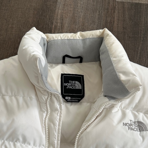 The North Face Women's Cream Quilted Vest - Picture 2 of 4